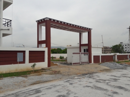 0) Duplex Houses for Sale In Tirupati - Entrance.jpg